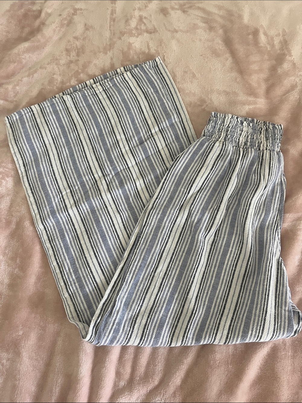 Ellen Tracy Blue & White Striped Wide-Leg Pants